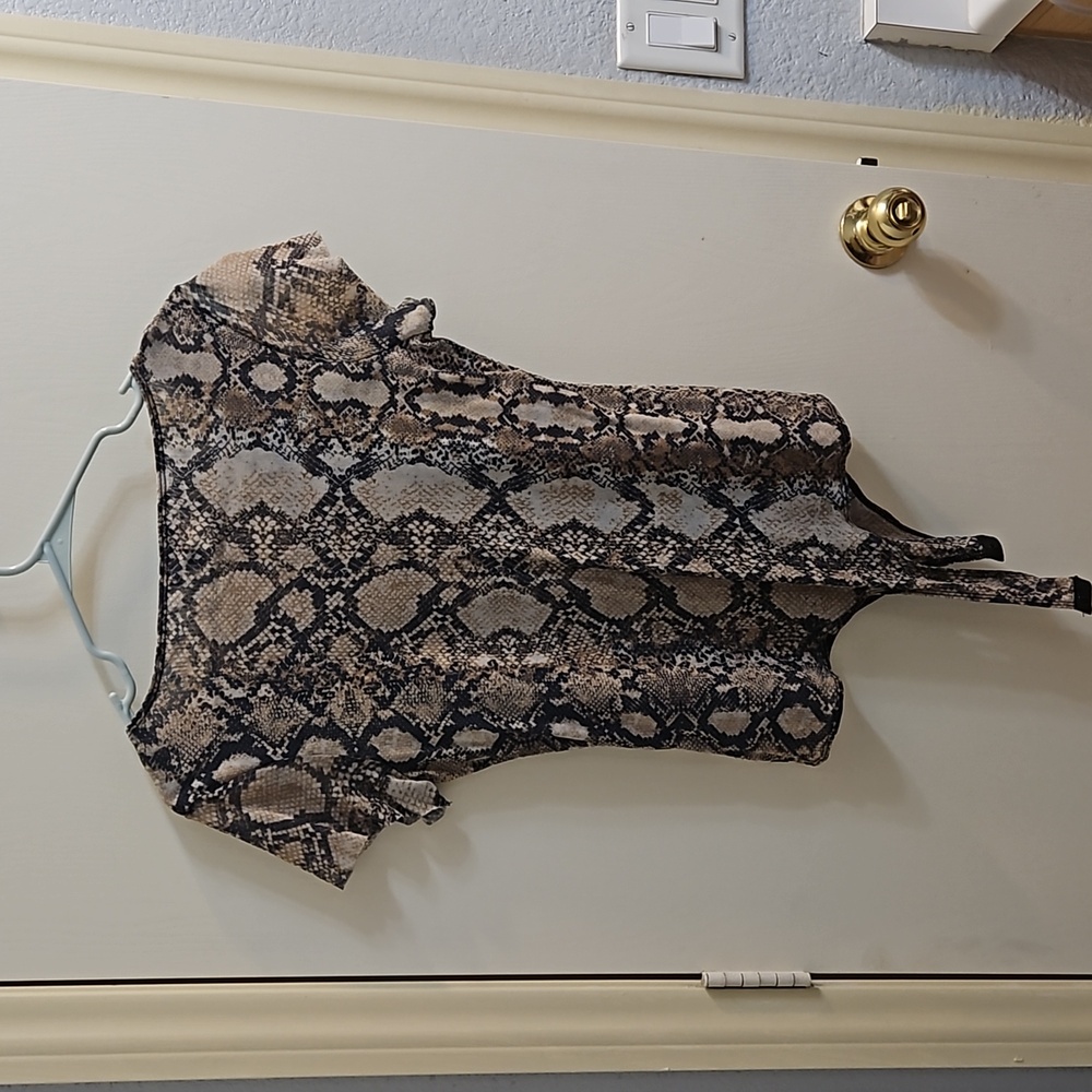 Express Bodysuit - Picture 3 of 3